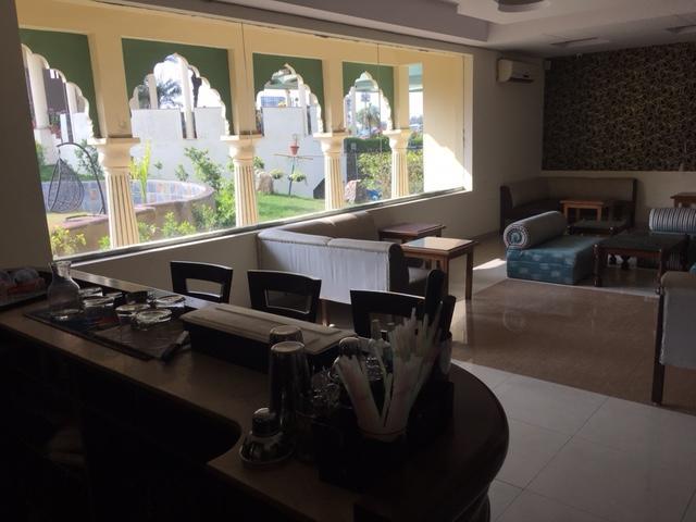Shiva Oasis Resort นีมรานา ภายนอก รูปภาพ