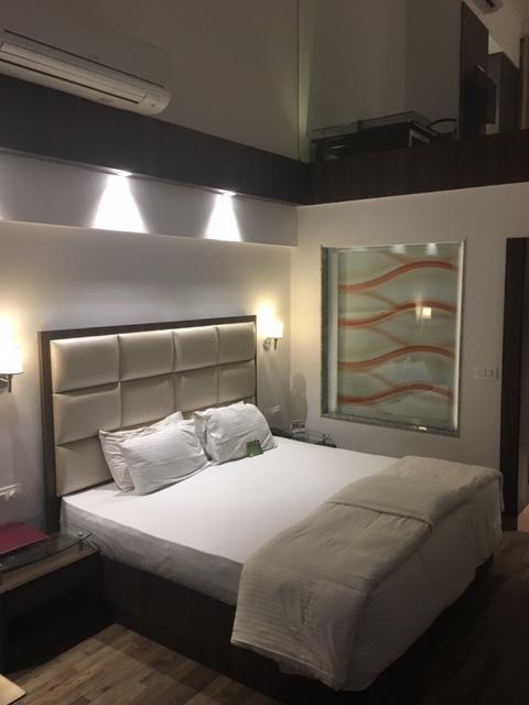 Shiva Oasis Resort นีมรานา ภายนอก รูปภาพ